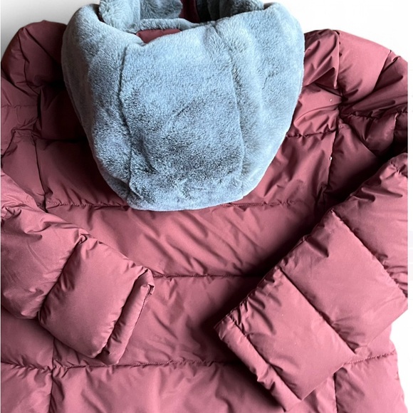 Andrew Marc Women's sz L Puffer Quilted Hooded Parka Coat Mauve Stretch Faux Fur - Picture 4 of 6